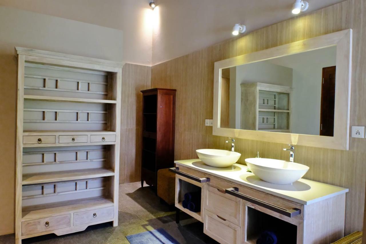 Artoria Dream Villas Bali นูซาดูอา ภายนอก รูปภาพ